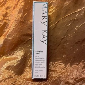NWT MARK KAY VOLU-FILL DEEP WRINKLE FILLER